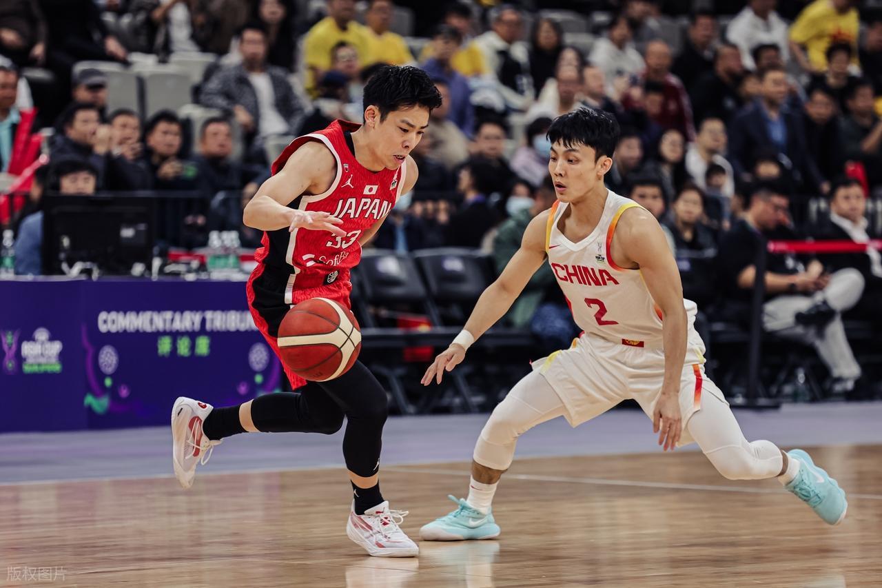 九游体育官网-关于赛地聚焦：中超今夜热度飙升；深圳男篮门线救险；震撼外界；球探报告显示潜力的信息-九游体育官网